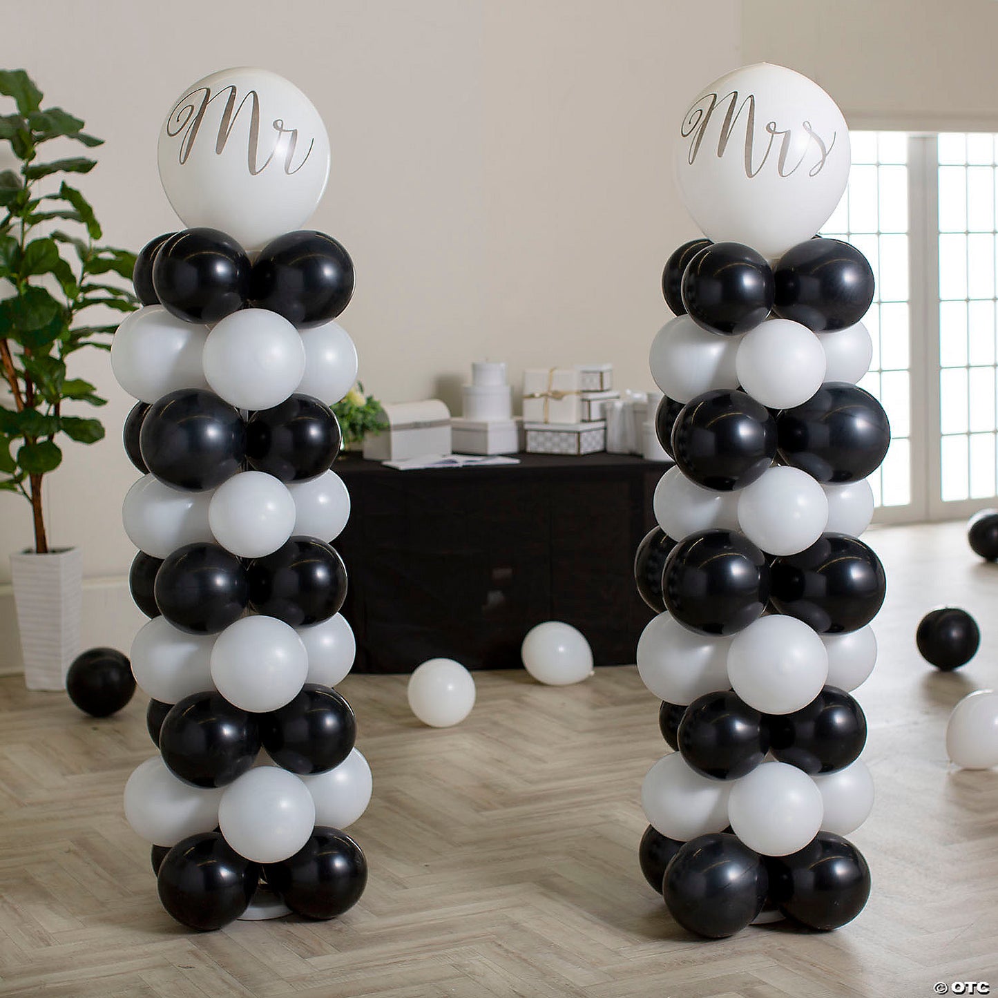 Balloon Column stands