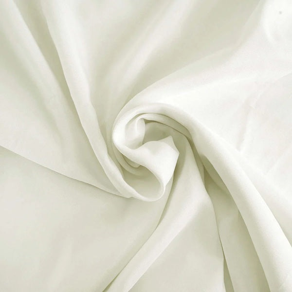 Premium Polyester Rectangle 90x132 Table Cloth